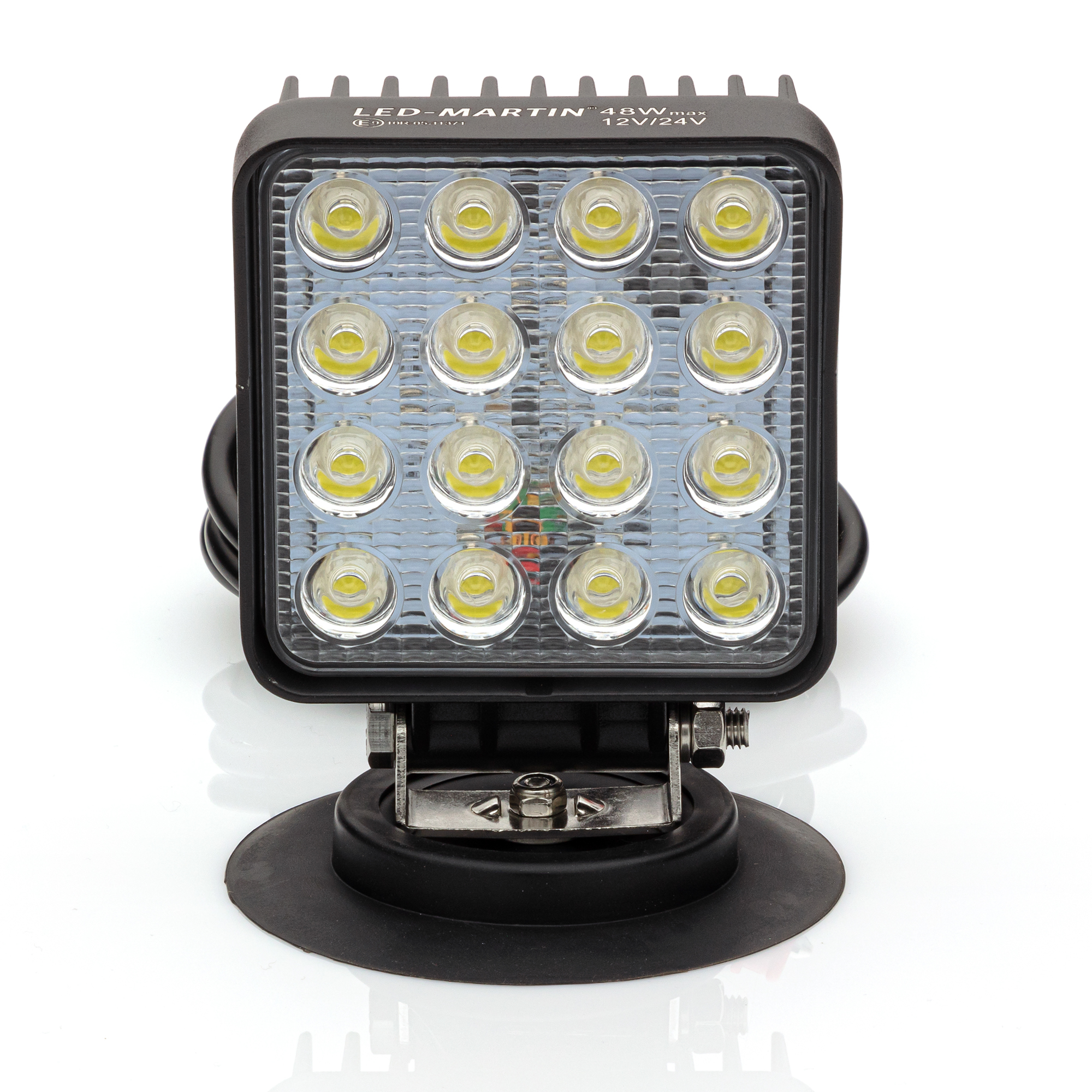12V LED Scheinwerfer 22 mit Kabelbaum Schalter / Zulassung als  Fernscheinwerfer